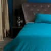 Biancheria da letto monocromatica azzurra