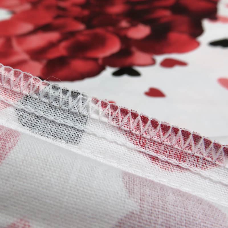 Moderna posteljnina z motivom Utrinek srca